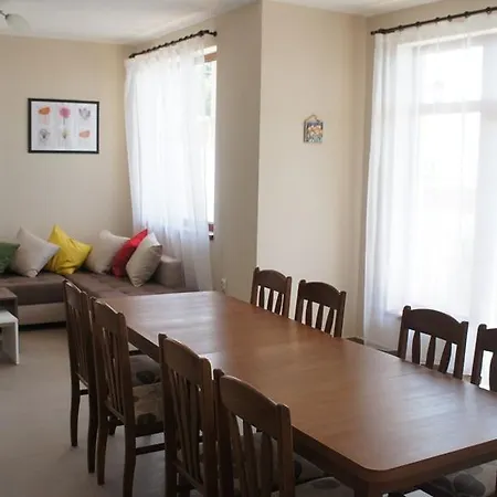 Summer Breeze Villa *